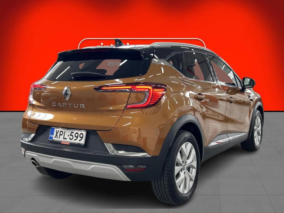 RENAULT Captur 2021