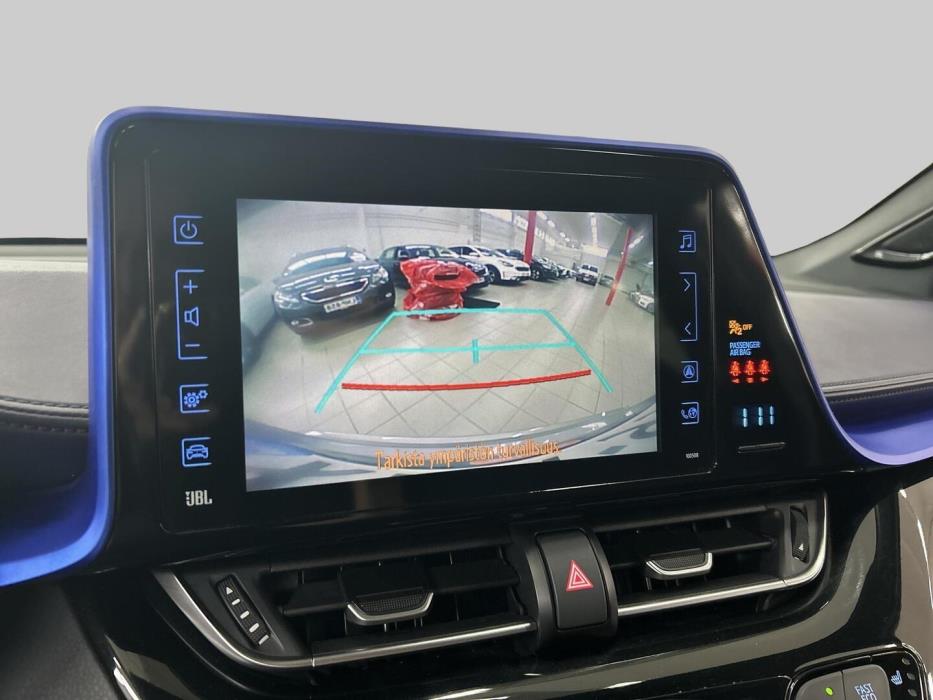 TOYOTA C-HR 2017
