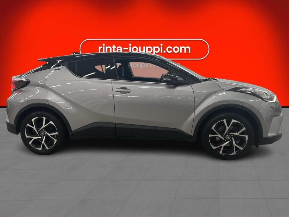 TOYOTA C-HR 2017