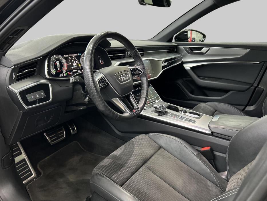 AUDI A6 2021