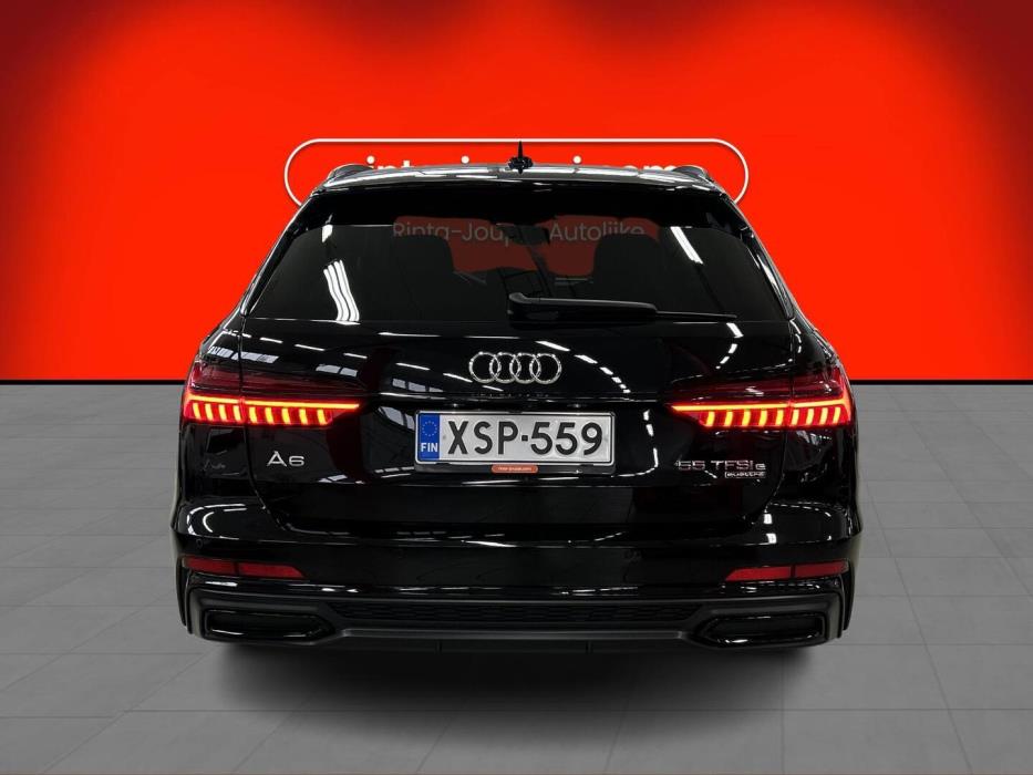 AUDI A6 2021