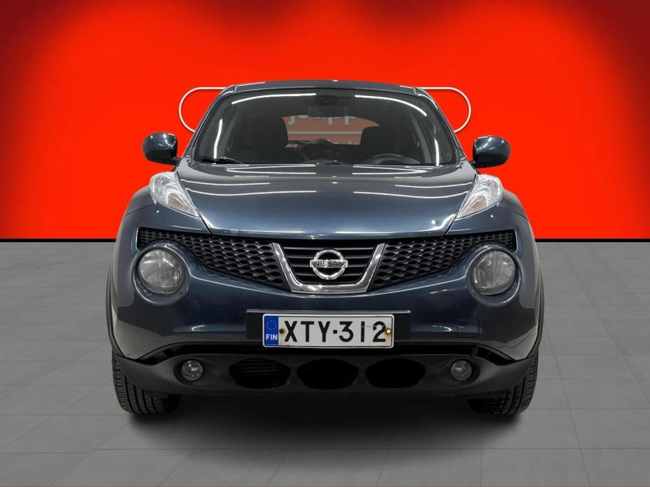 NISSAN Juke 2011