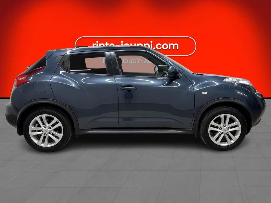 NISSAN Juke 2011