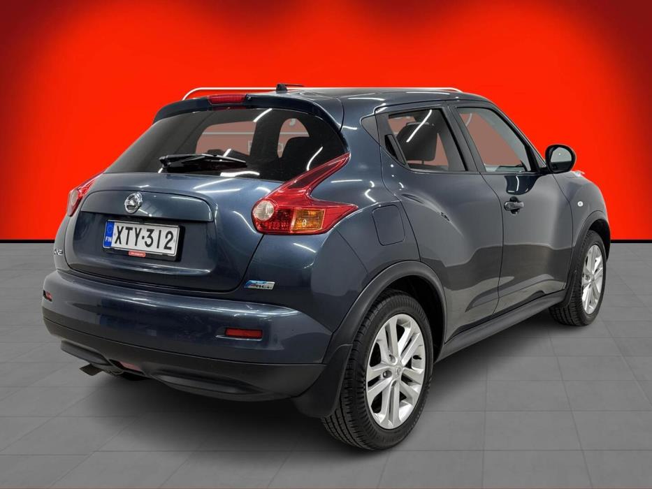 NISSAN Juke 2011