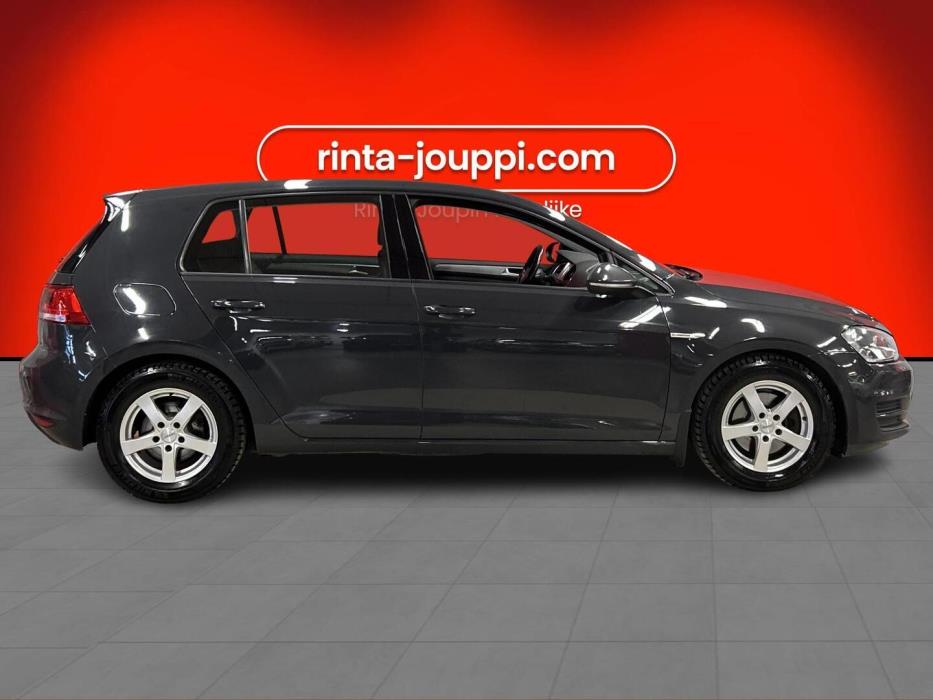 VOLKSWAGEN Golf 2014