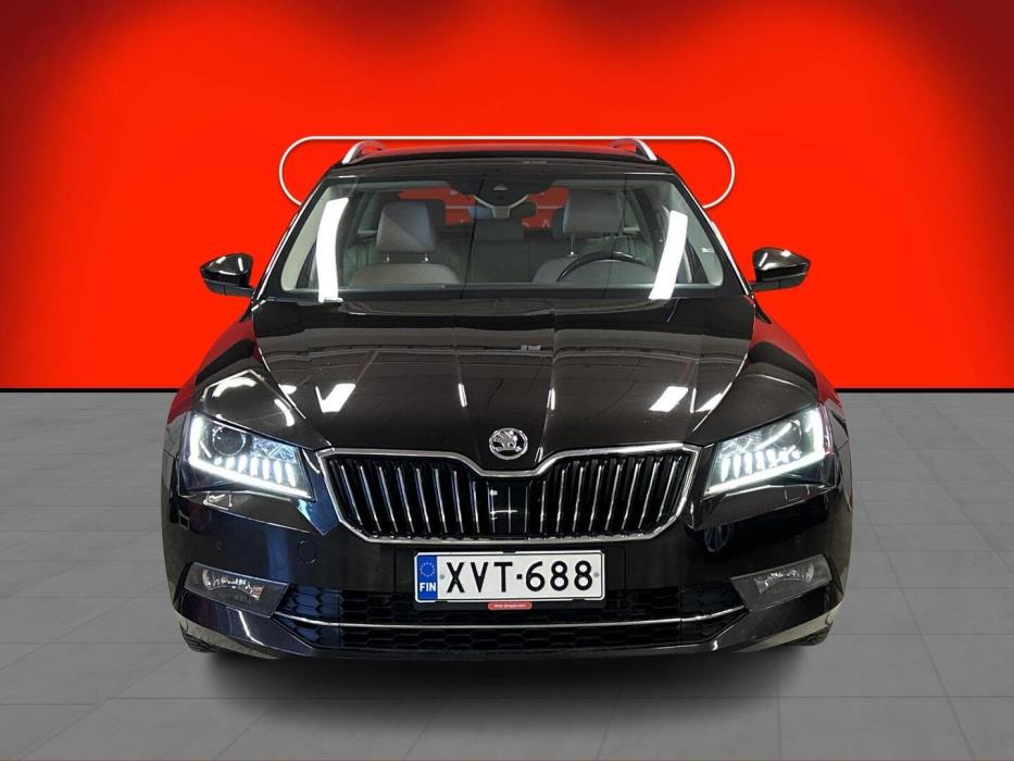 SKODA Superb 2016