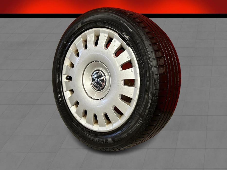 VOLKSWAGEN Bora 2001