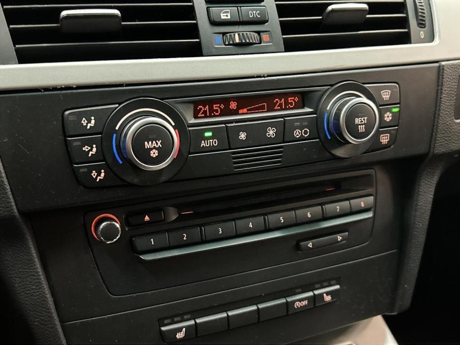 BMW 320 2008