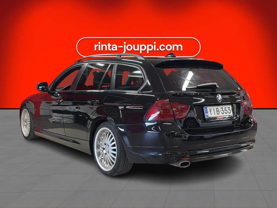 BMW 320 2008