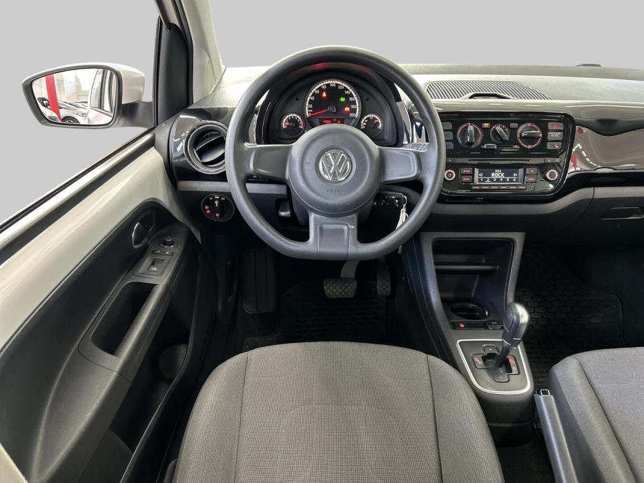 VOLKSWAGEN up! 2013