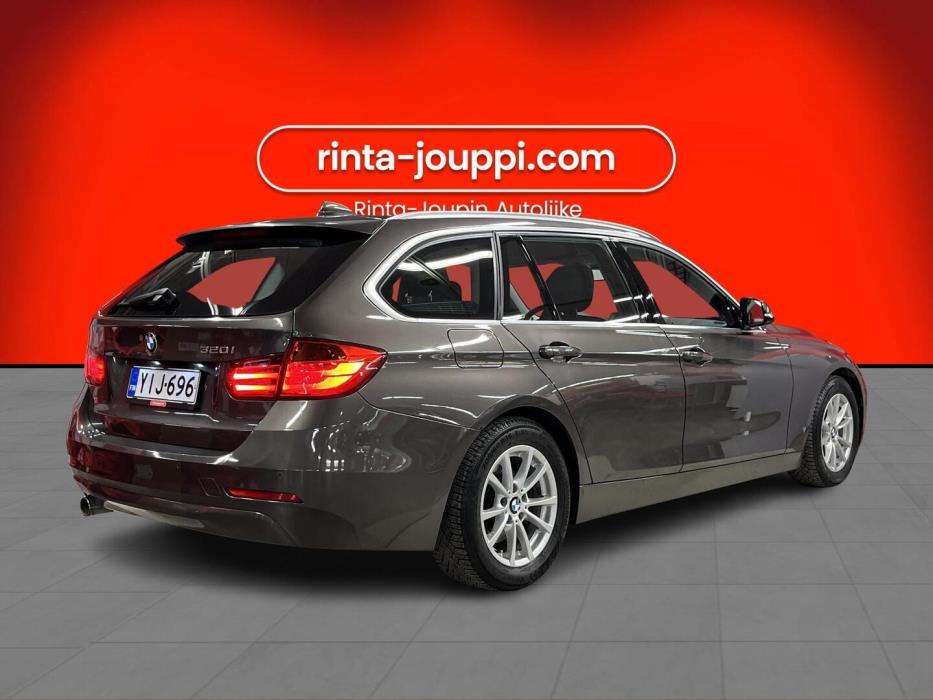 BMW 320 2014