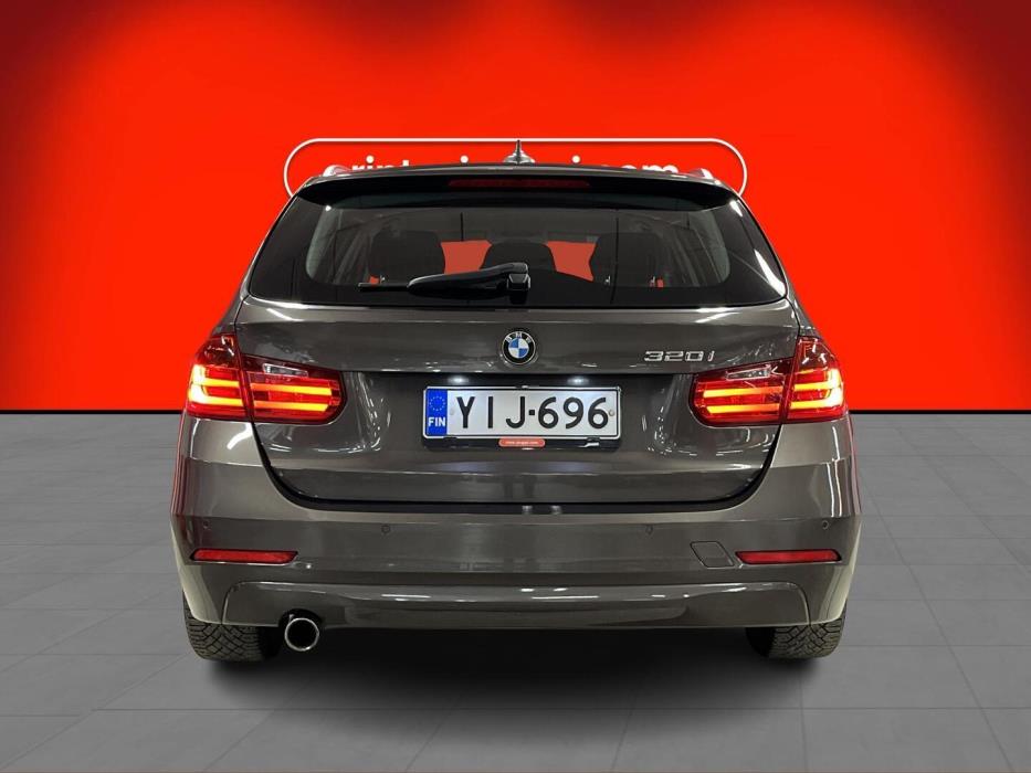 BMW 320 2014