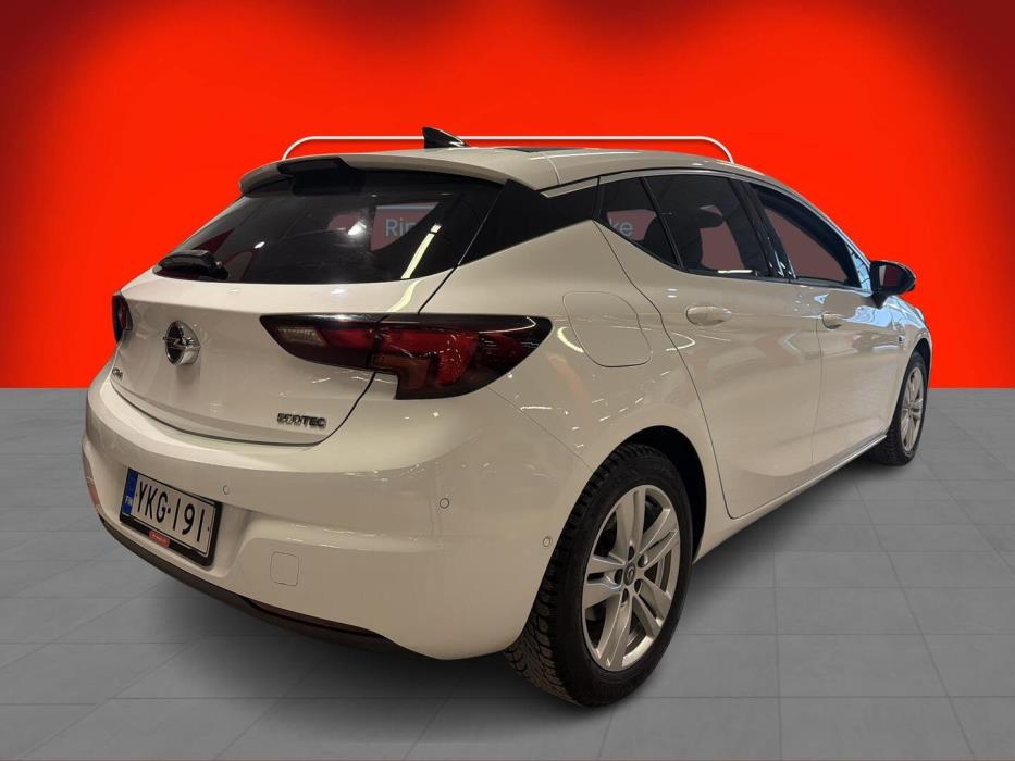 OPEL Astra 2018
