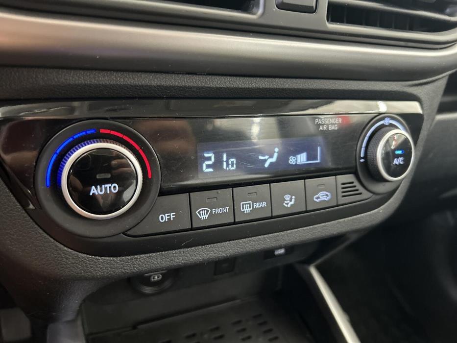 HYUNDAI i10 2020