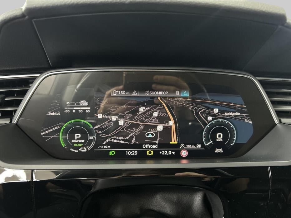 AUDI e-tron 2020