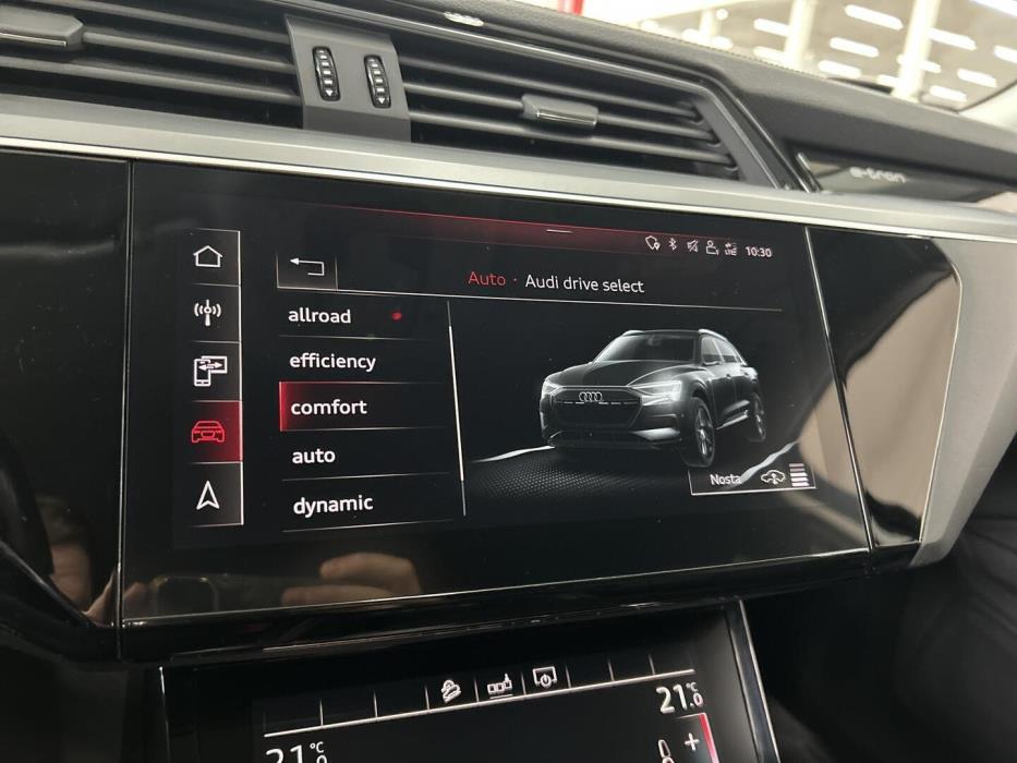 AUDI e-tron 2020