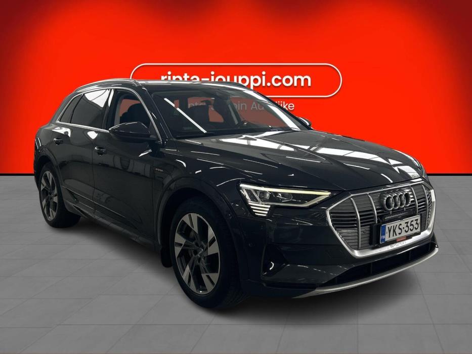 AUDI e-tron 2020