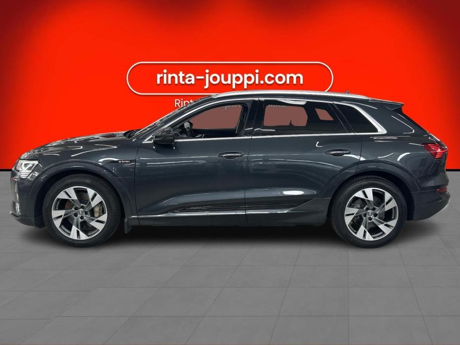 AUDI e-tron 2020