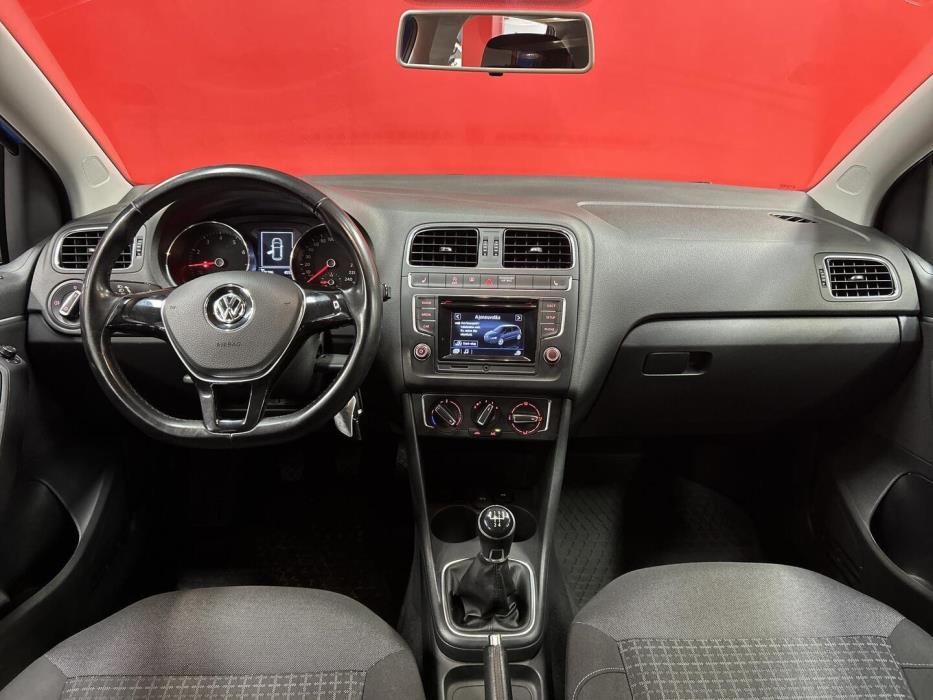VOLKSWAGEN Polo 2017