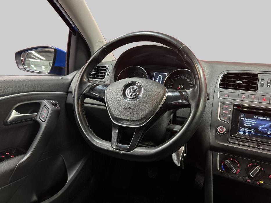 VOLKSWAGEN Polo 2017