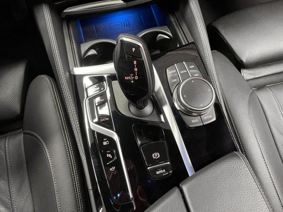 BMW 545 2021