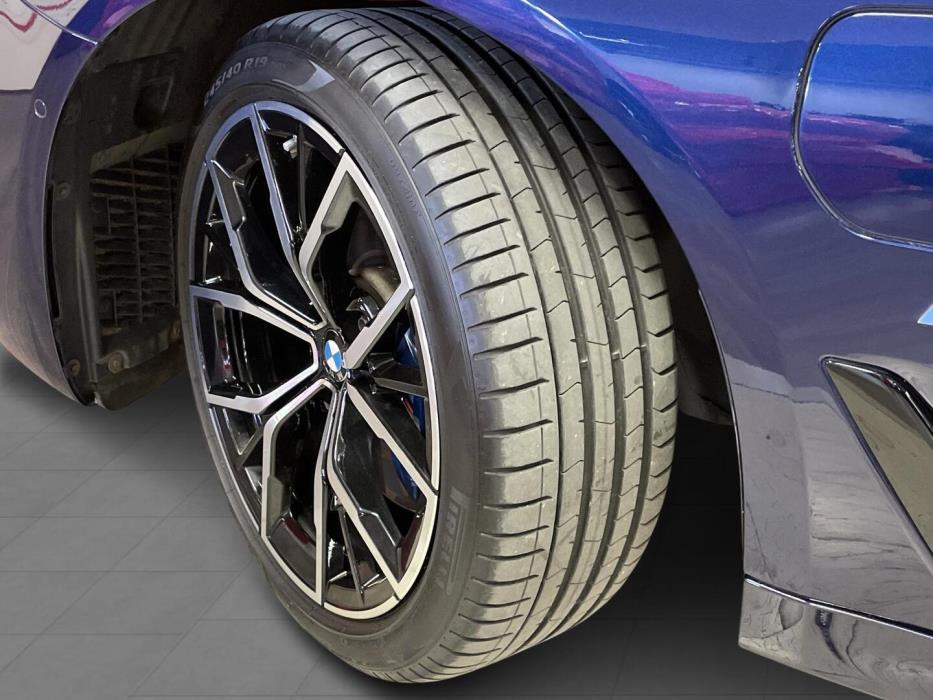 BMW 545 2021