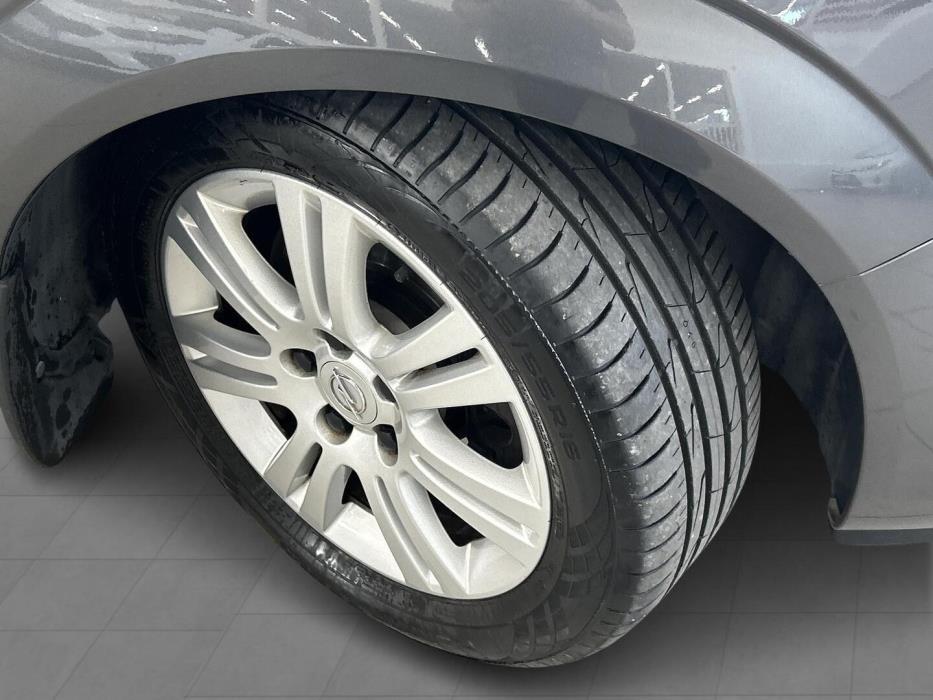OPEL Zafira 2009