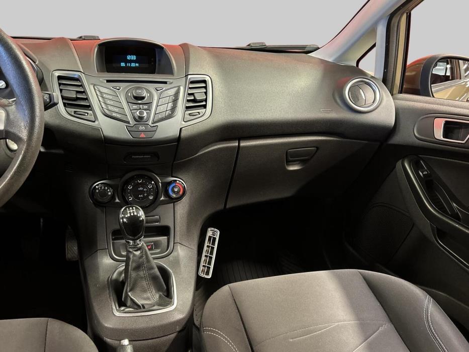 FORD Fiesta 2013