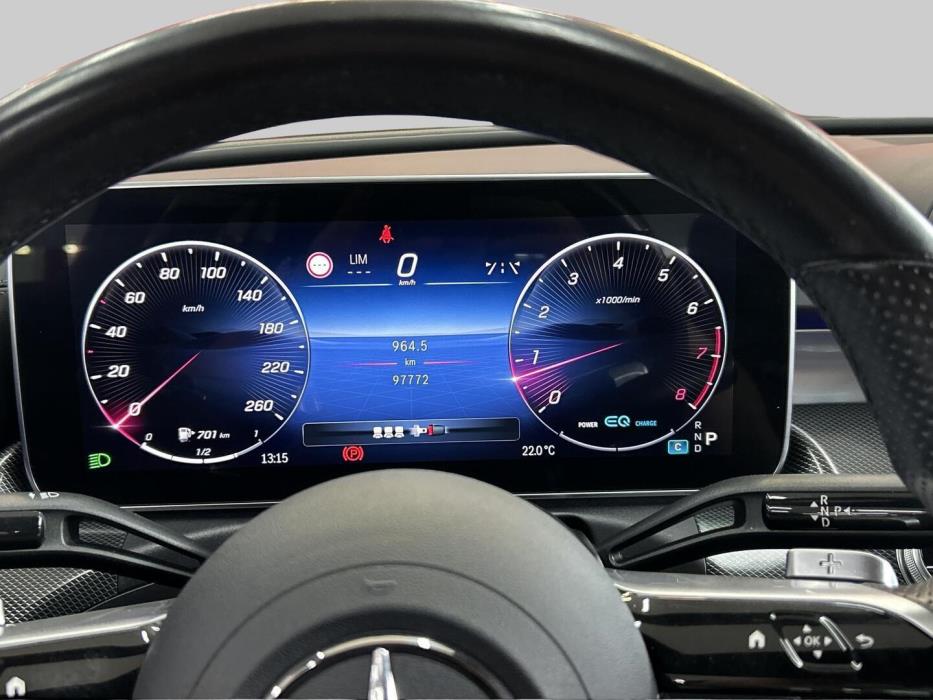MERCEDES-BENZ C 2021