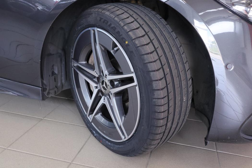 MERCEDES-BENZ C 2021