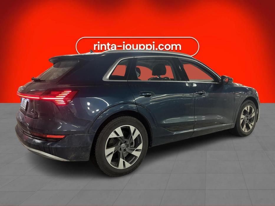 AUDI e-tron 2020