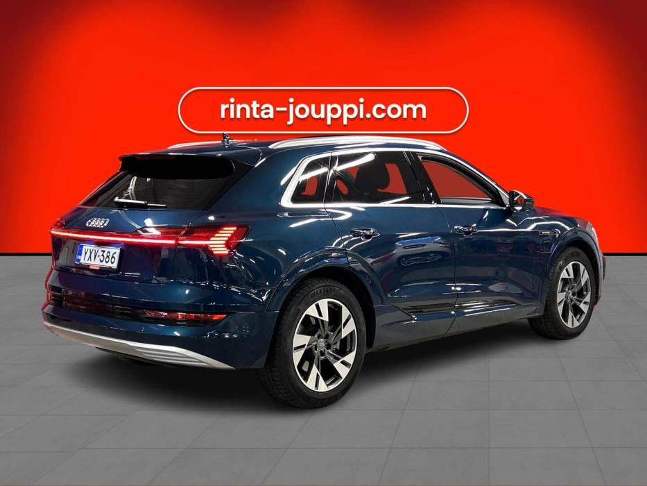 AUDI e-tron 2020