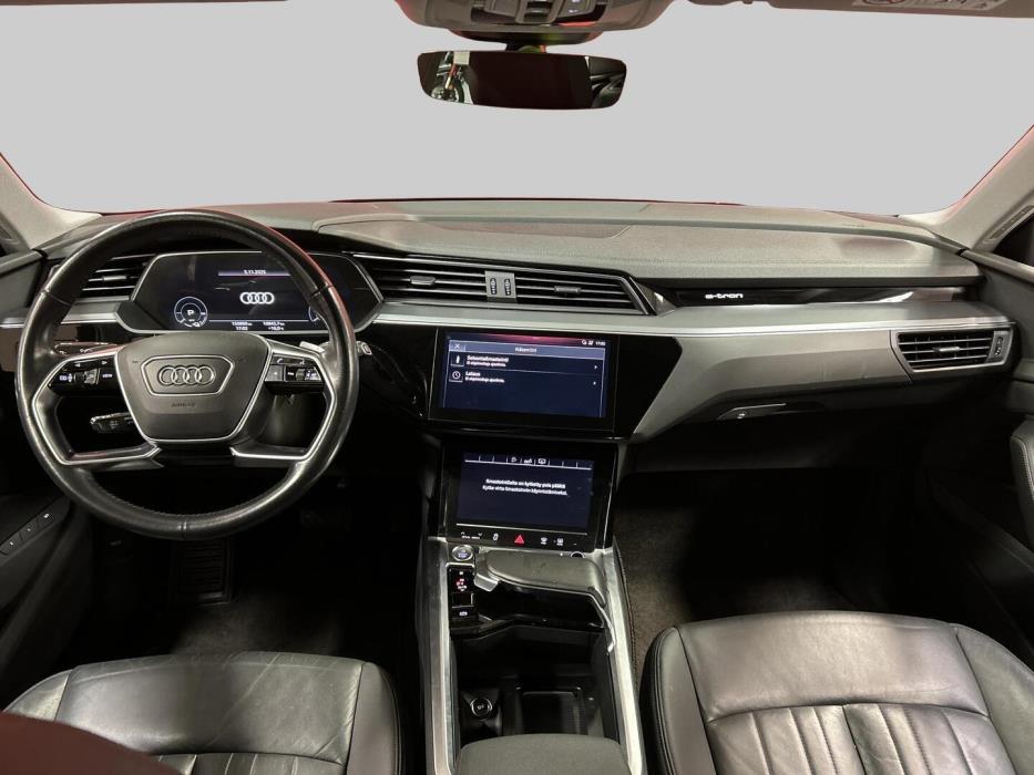 AUDI e-tron 2020