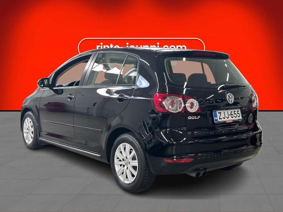 VOLKSWAGEN Golf Plus 2010