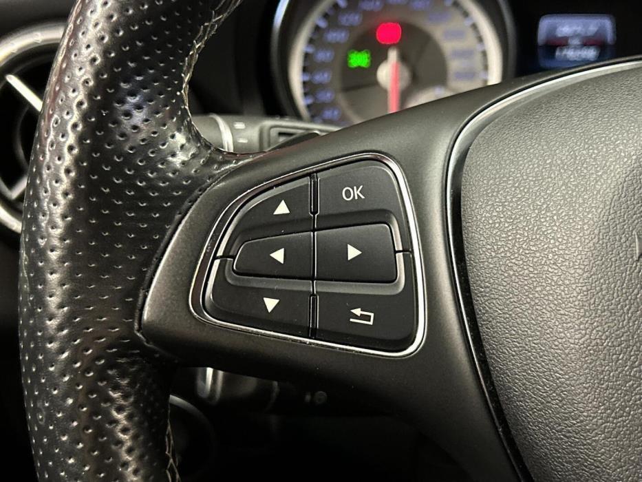 MERCEDES-BENZ CLA 2016