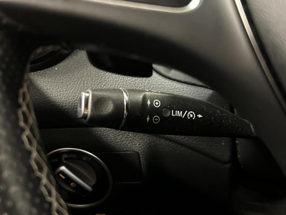 MERCEDES-BENZ CLA 2016