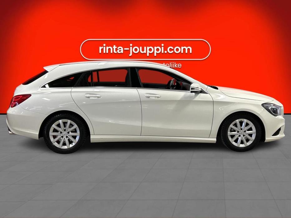 MERCEDES-BENZ CLA 2016