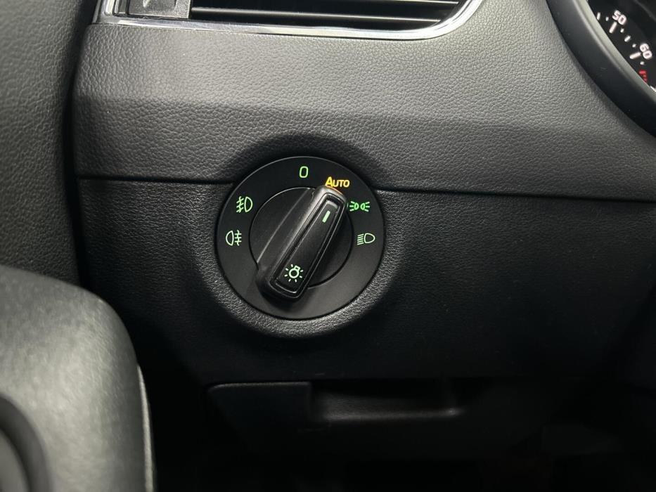 SKODA Octavia 2016