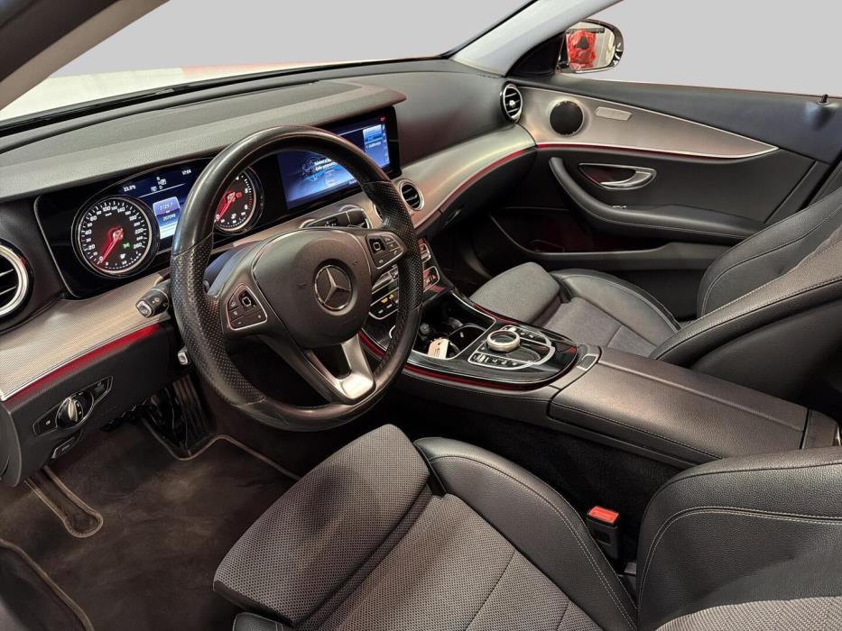 MERCEDES-BENZ E 2017