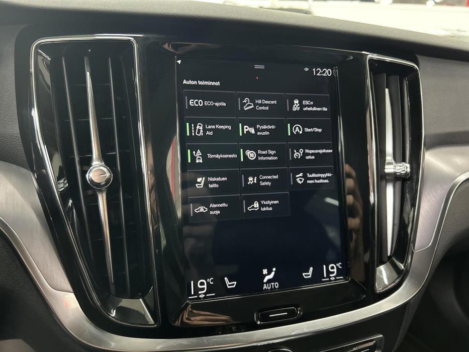 VOLVO V60 Cross Country 2019