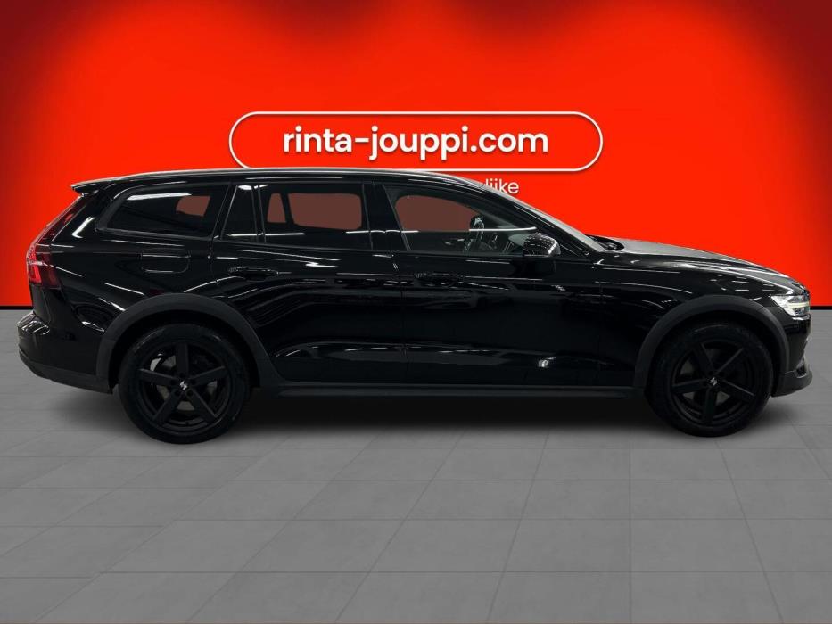 VOLVO V60 Cross Country 2019