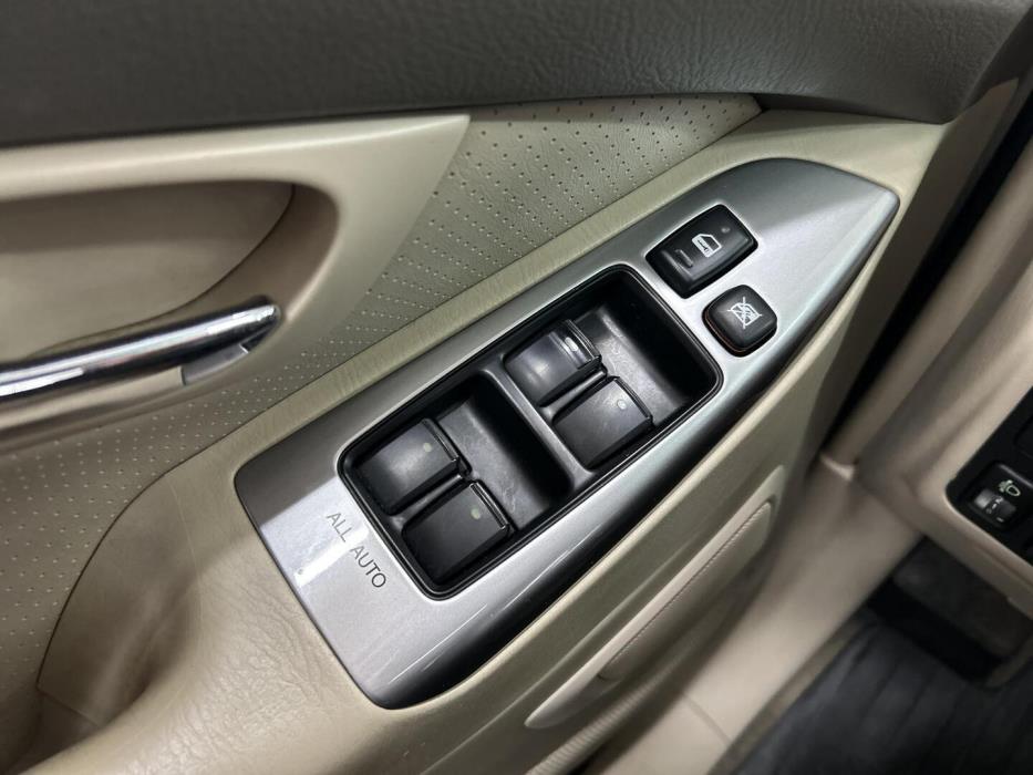 TOYOTA Land Cruiser 2006