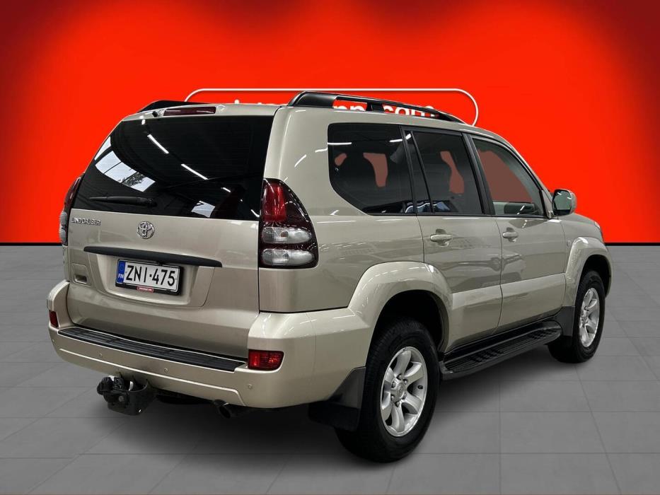 TOYOTA Land Cruiser 2006