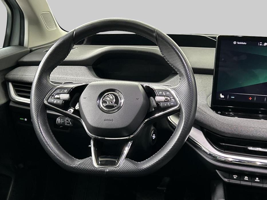 SKODA ENYAQ 2022