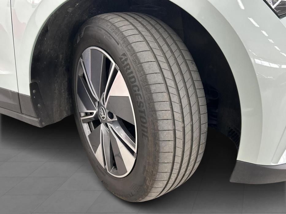 SKODA ENYAQ 2022