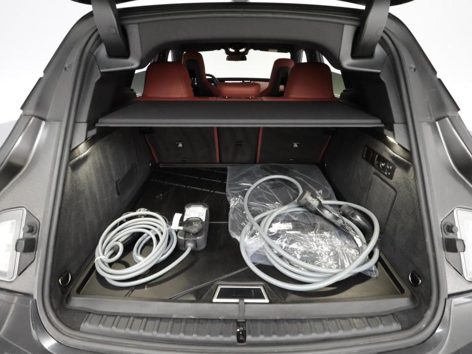 BMW IX 2023