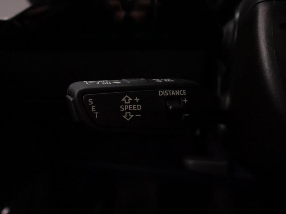 AUDI E-TRON 2023