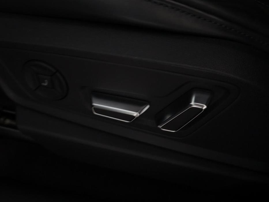 AUDI E-TRON 2023