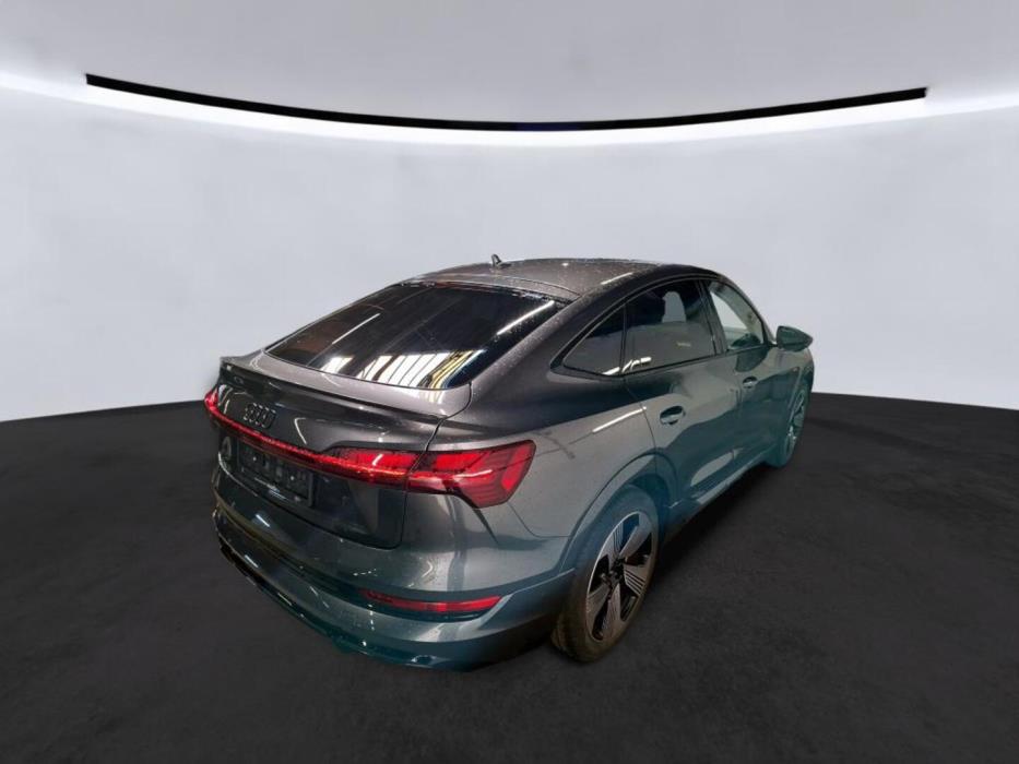 AUDI E-TRON 2023