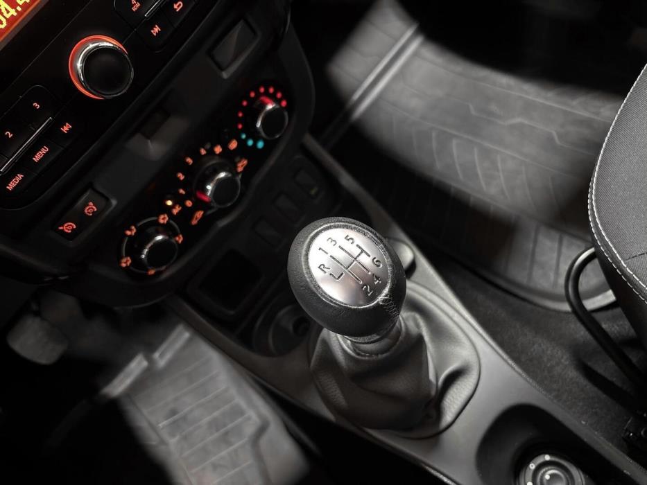 DACIA DUSTER 2015